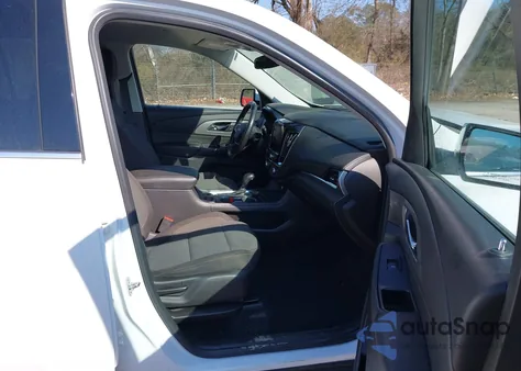 2018 Chevrolet Traverse 1Lt из США, поврежденный, VIN 1GNEVGKW2JJ189061